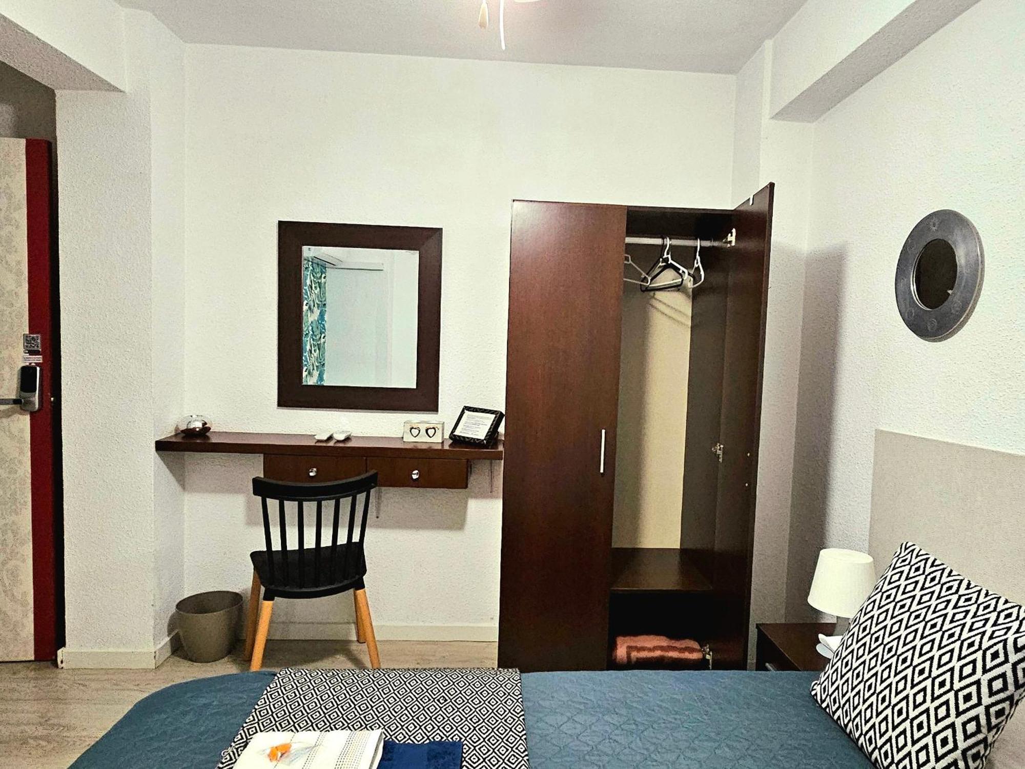 Centric Rooms Mercado Αλικάντε Δωμάτιο φωτογραφία